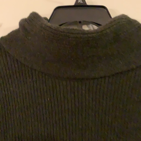 Sweater - Picture 3 of 4